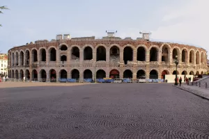 Arena di Verona, antico anfiteatro romano, simbolo della città di Verona